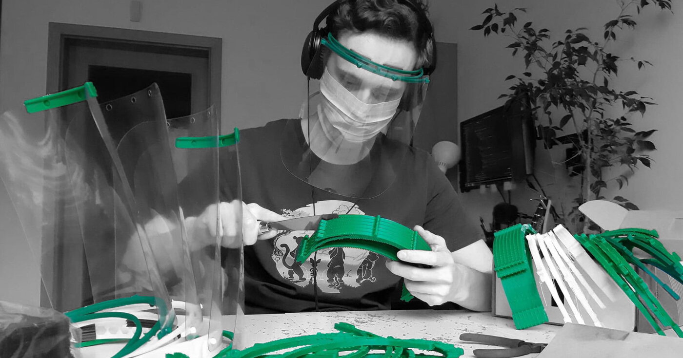 Pixmani nezahálí a tisknou vlastní 3D ochranné štíty proti covid-19, s jejichž návrhy se rádi veřejně podělí